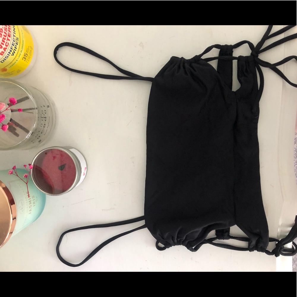 Frankies Bikinis London Top in Black - Picture 2 of 4